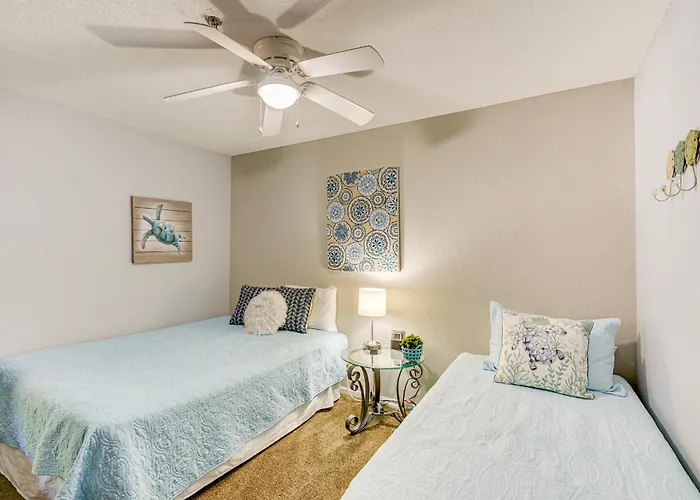 Waterfront Gem W/ Double-Wide Balcony & Sunsets