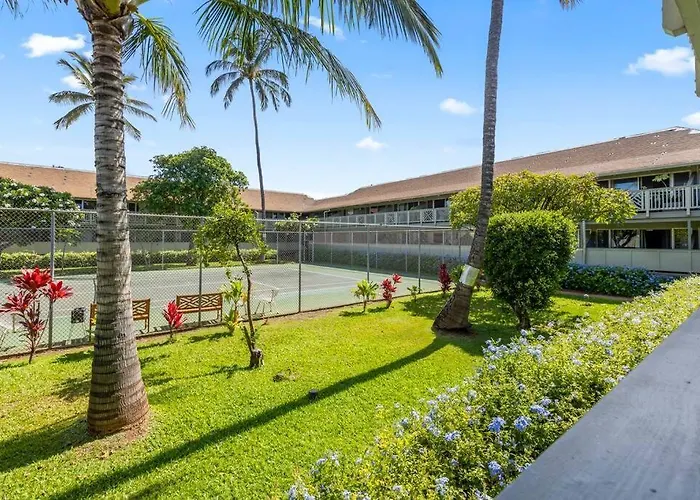 Kihei Bay Surf 140 - Remodeled Ground Floor Kihei Gem Across From Beach