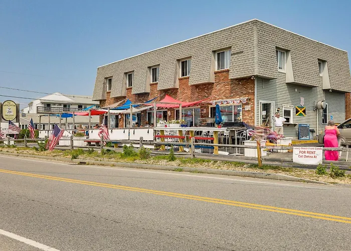 Family Beach Days: Dog-Friendly Cape Cod Condo