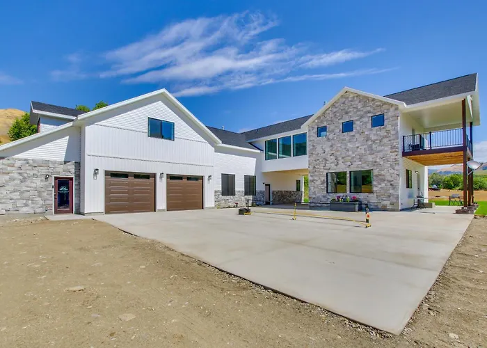Preston Summer Getaway: 'Sugar Creek Apartment'