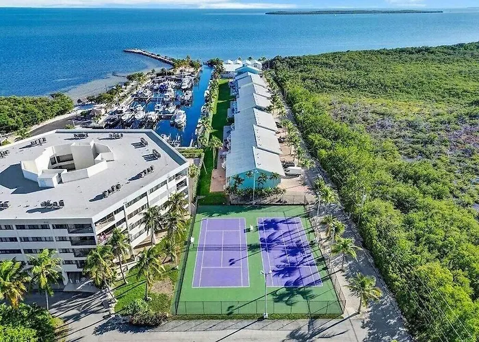 Kawama N2 In Key Largo, Beach, Lagoon, Pools, Tennis, Free Bikes And Canoes