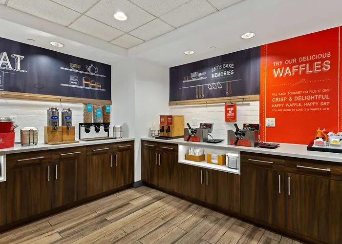 Hampton Inn & Suites Lake George