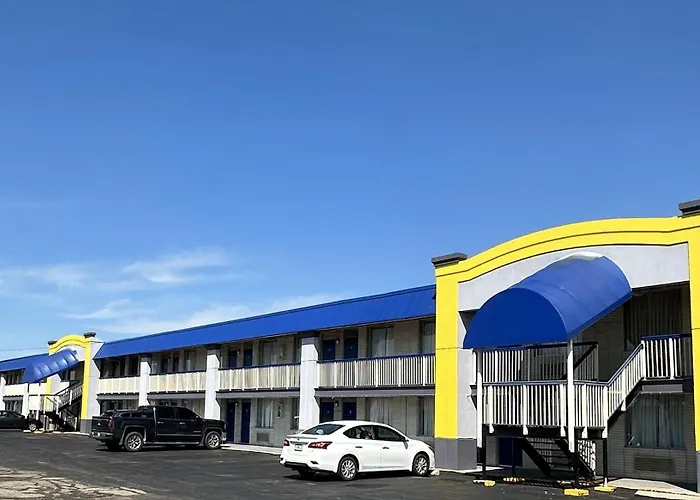 Days Inn By Wyndham Salina South