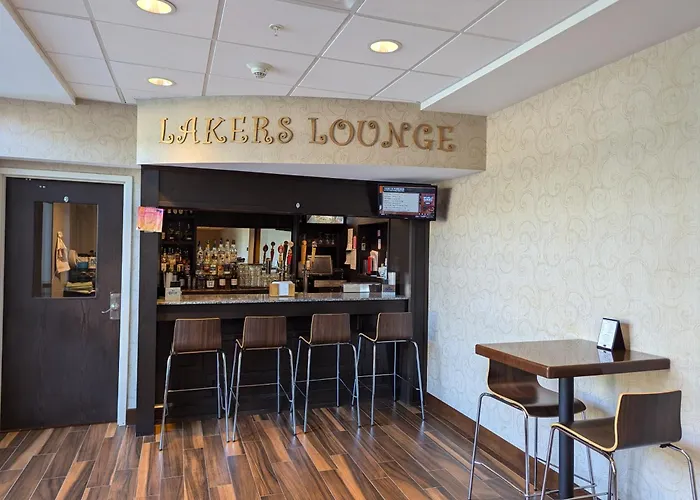 Hampton Inn & Suites Cazenovia, Ny