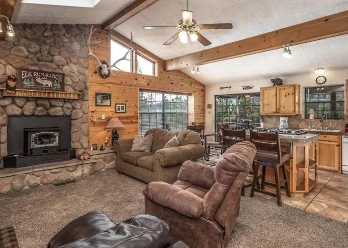 Hughes, Cabin At Ruidoso, With Forest View