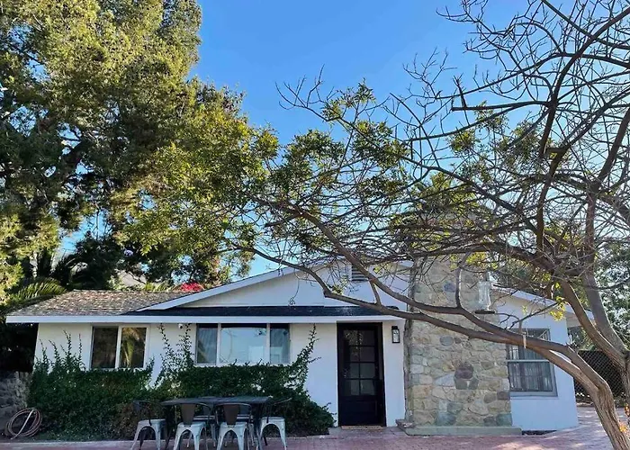 30 Pct Off! Malibu Villa, Ocean View, Beach, Hiking