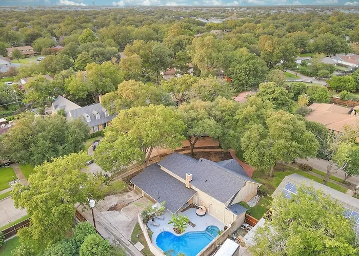 Stunning 5Br 2Ba Holiday Home With Private Pool And Cinema