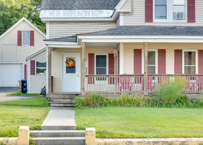 Colebrook Retreat Near Atv & Snowmobiling Trails!