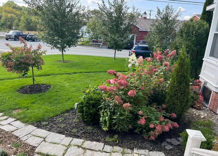 Discover Downeast Maine-Classic Comfortable Apt 2