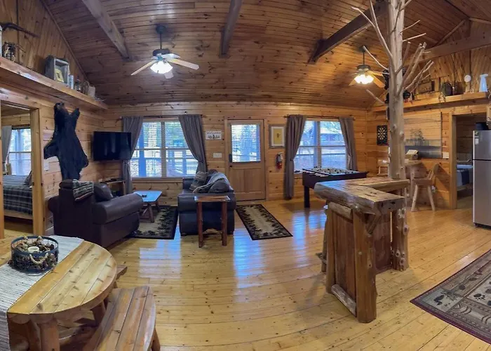 Moon Willow - One Level Cabin With 2 Master Suites