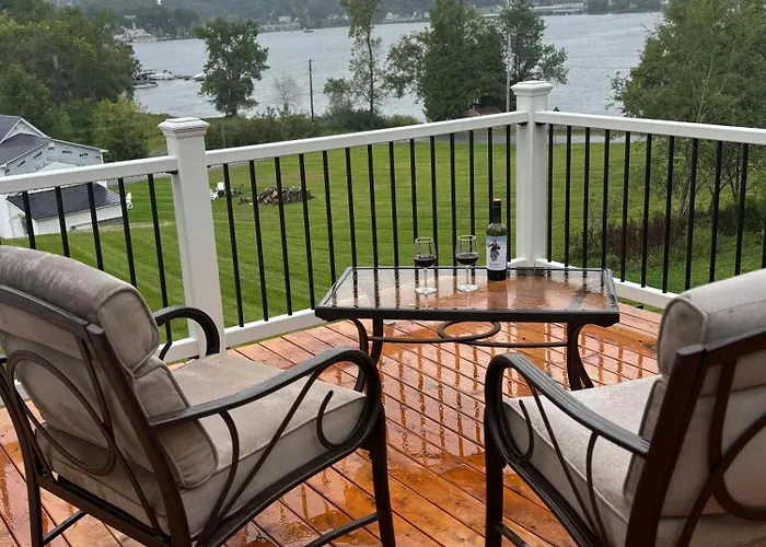 Gray'S Manor - Lake Memphremagog