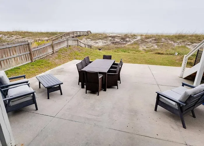 Be A Nomad - 3Br Oceanfront Apartment - Beach Access - Jacksonville Beach