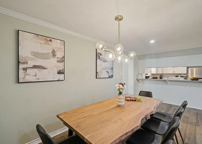 Amazing 4Br 2Ba Winter Home With Pool & Game-Movie Room