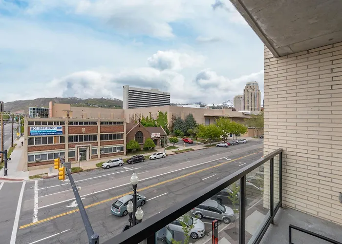 2Bd 2Ba Best Style And Location Pool Spa Gym Pkg!