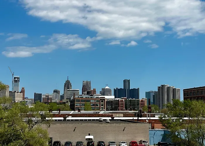 420 Friendly Skyline View Downtown Loft Free Parking
