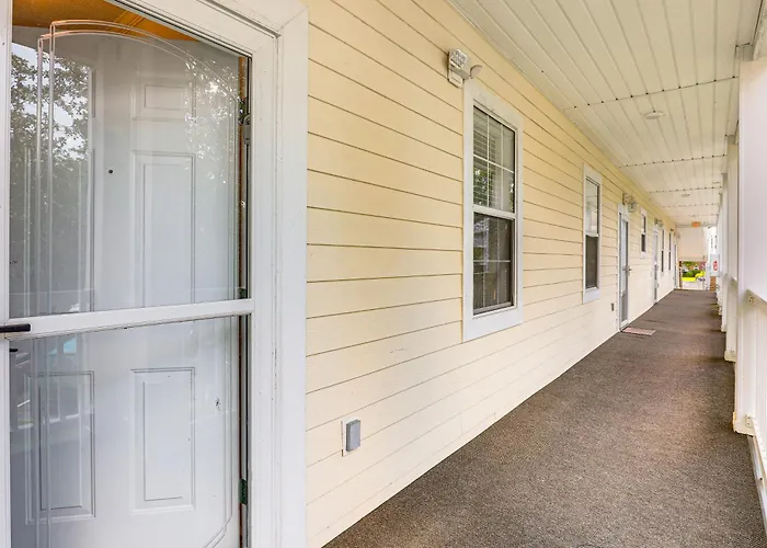 Pool Access! Myrtle Beach Condo, 7 Mi To Boardwalk