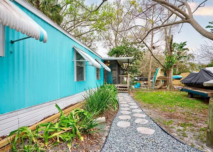 Mermaid Cove - Waterfront Home With Paddlecraft Direct Weeki Wachee River Access