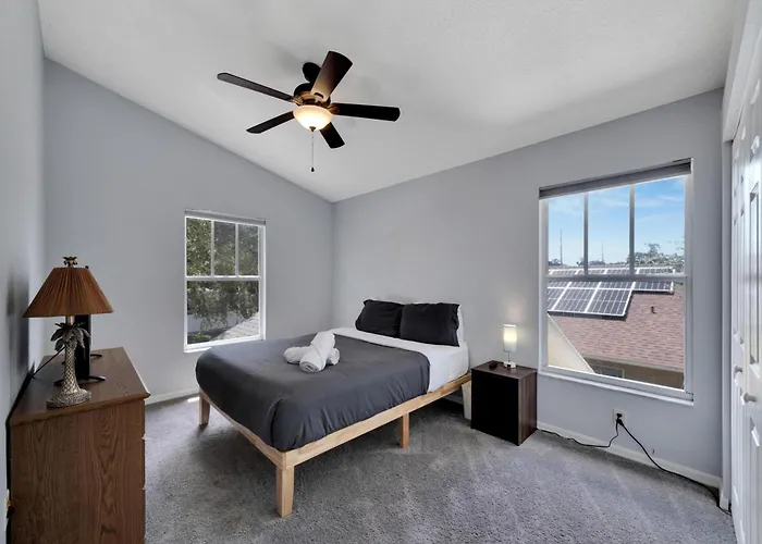 Spacious 3Br Family Home Near Sponge Docks