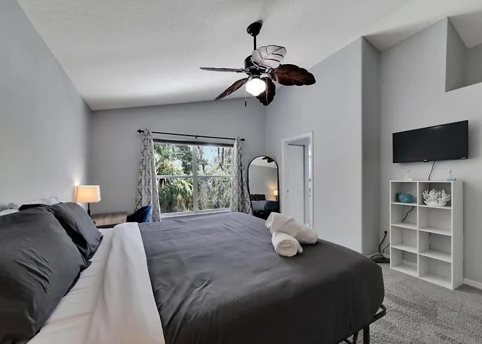 Spacious 3Br Family Home Near Sponge Docks