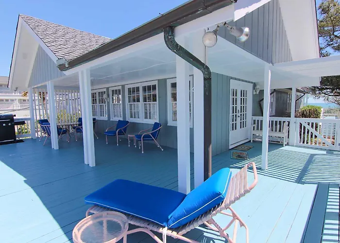 Carolina Breezy By Sea Scape Properties