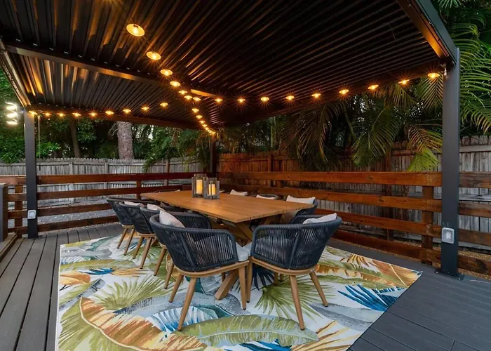 Tropical Oasis, 5 Mins To Beach