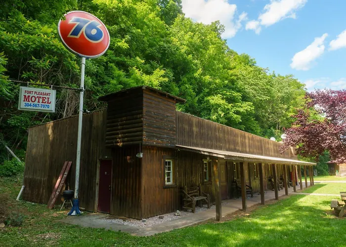 Seneca Pines Lodge