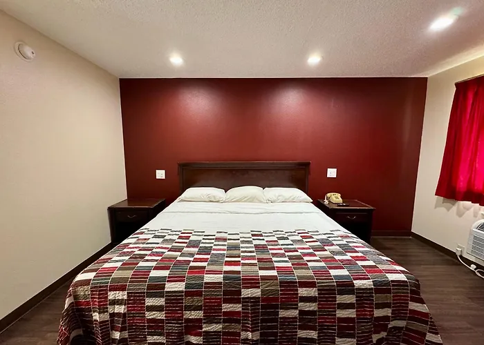 Razorback Inn