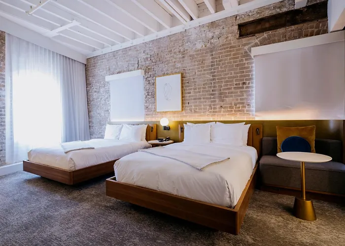 ONE11 Hotel