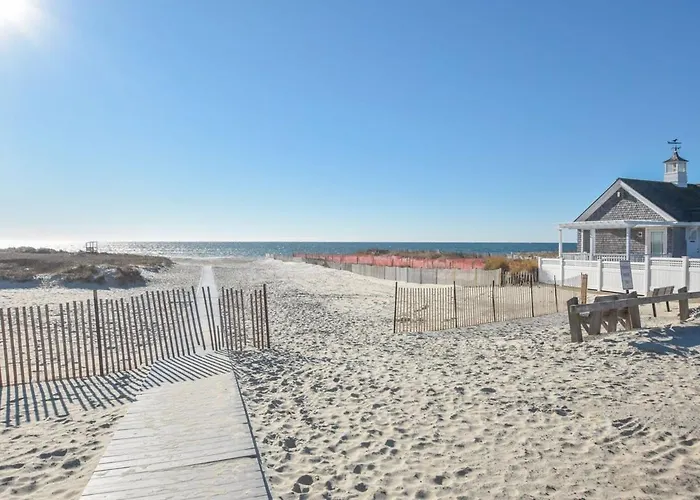 2 Min Walk To The Ocean Central A C