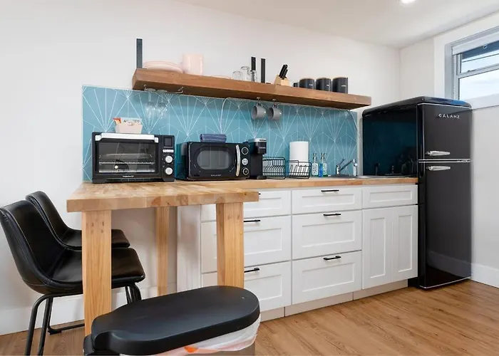 Be A Nomad - Beach Cottage Oceanfront