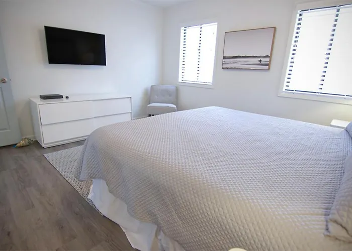 Sunny Side Up By Sea Scape Properties