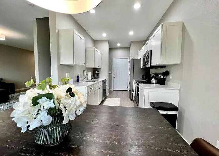 Central Cedar Falls New Construction Townhome!