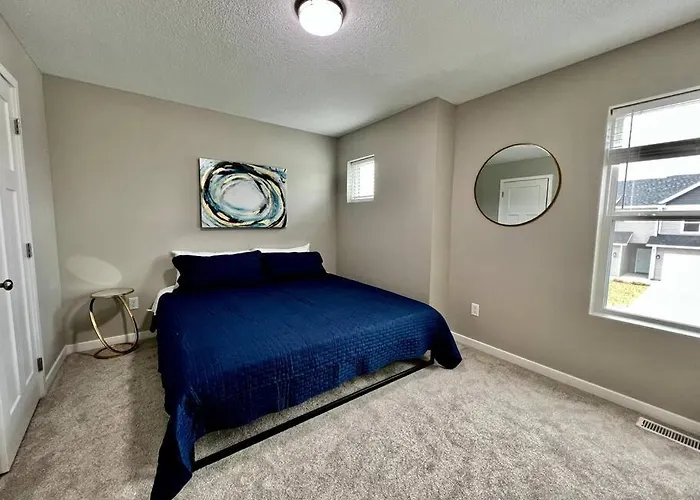 Central Cedar Falls New Construction Townhome!