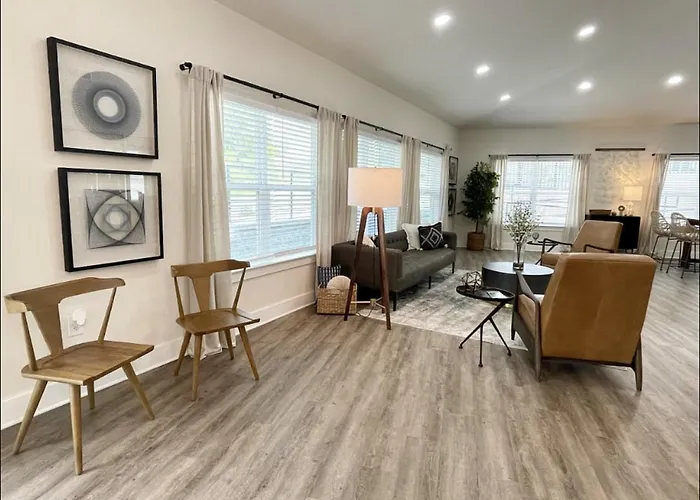 Landing At Emery Villages - 1 Bedroom In Concord