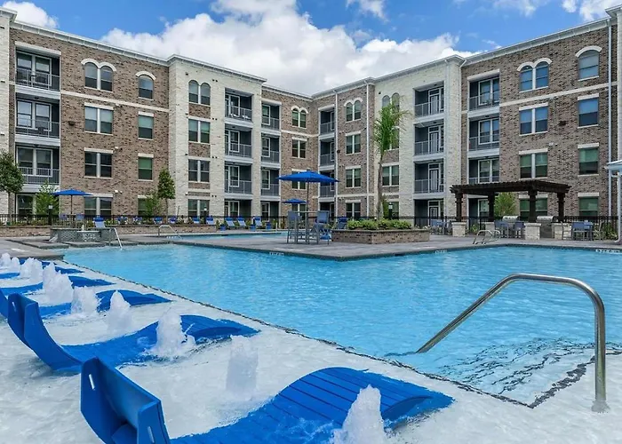 Landing At Highbridge At Egret Bay - 1 Bedroom In League City