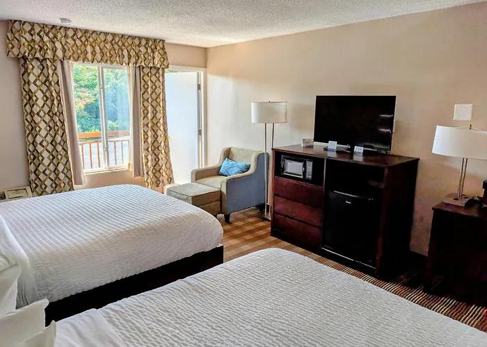 Pocono Inn & Banquet - Stroudsburg