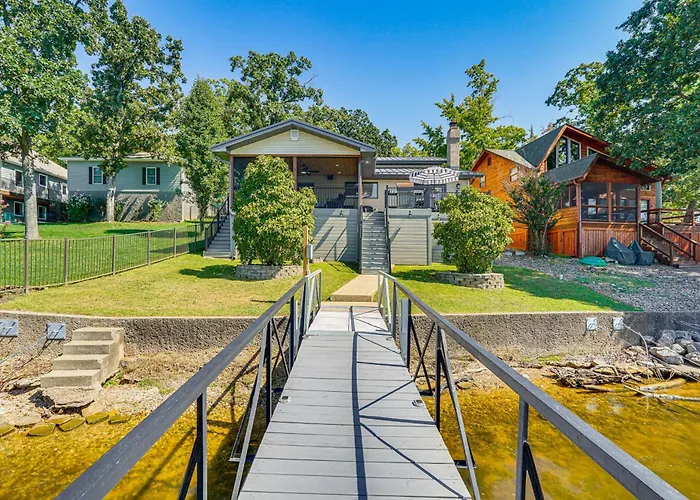 Dock & Water Slide: Family Lake Of The Ozarks Home