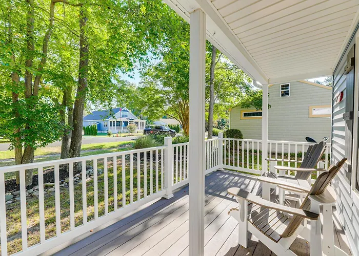 Coastal Escape W/ Water Access & Sunroom