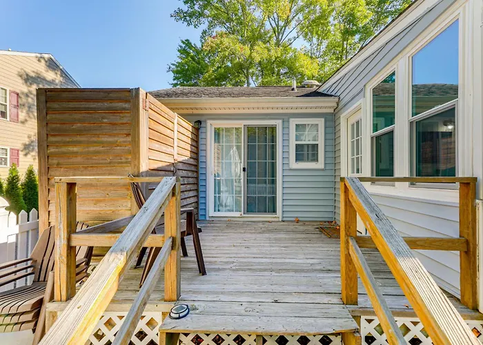 Coastal Escape W/ Water Access & Sunroom