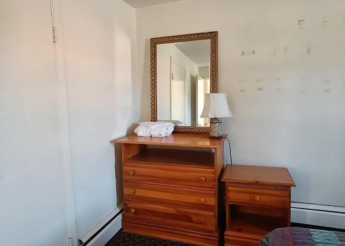 Town & Country Inn