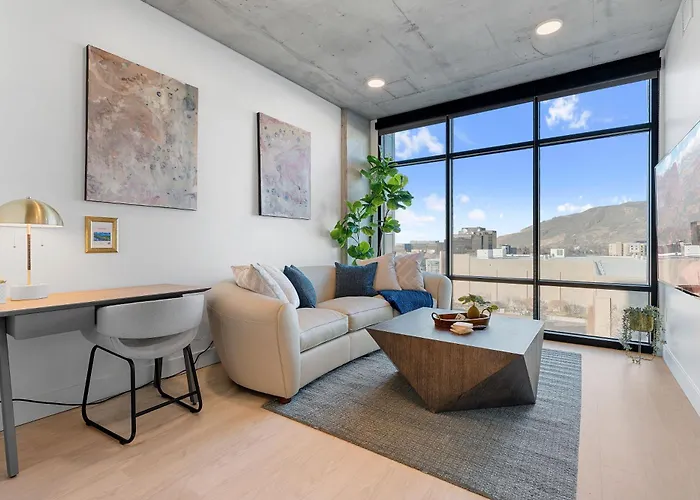 Exclusive Dwntwn Retreat-Salt Palace & Deltacenter