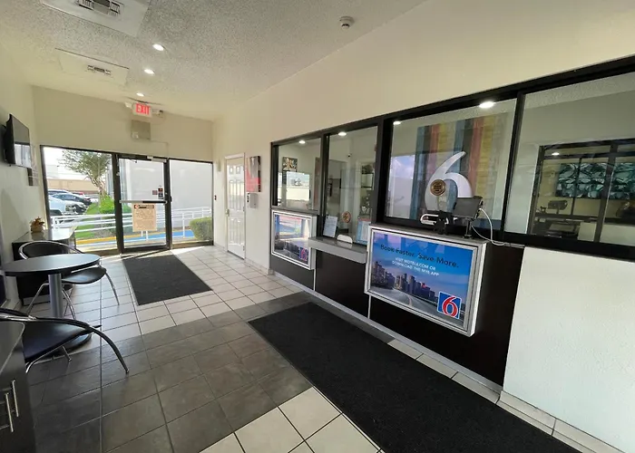 Motel 6-Duncanville, Tx - Dallas