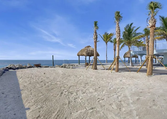 Ocean Front Breeze In Paradise