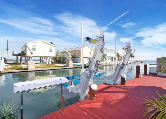 Ocean Breeze Oasis With Great Boating Access