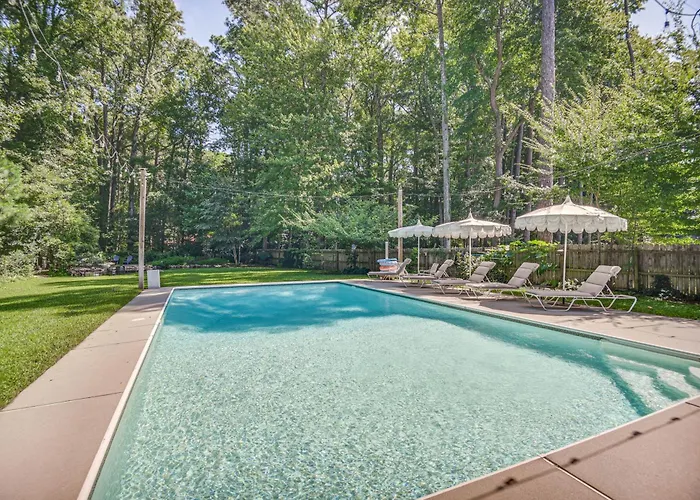 Private Residence: Shared Oasis In Virginia Beach