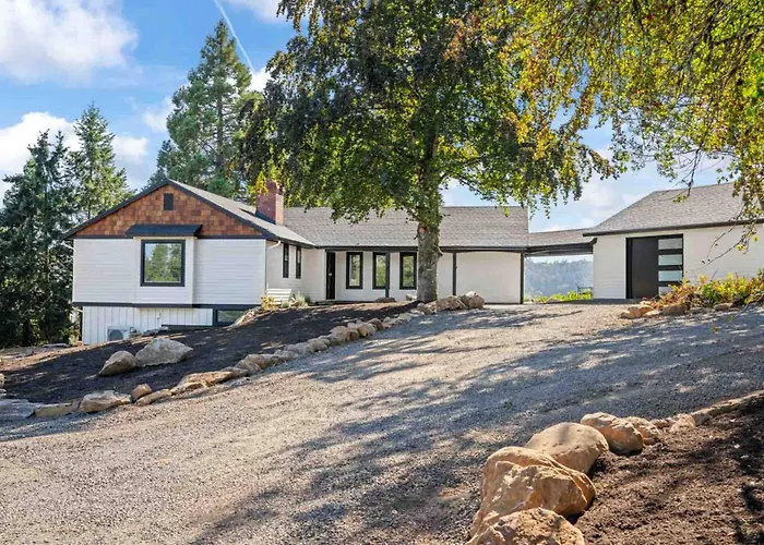 Courtyard Cottage
