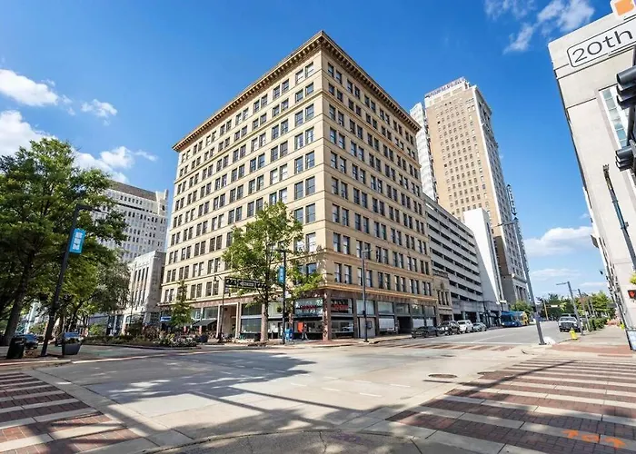 Optimum - Downtown Sanctuary!