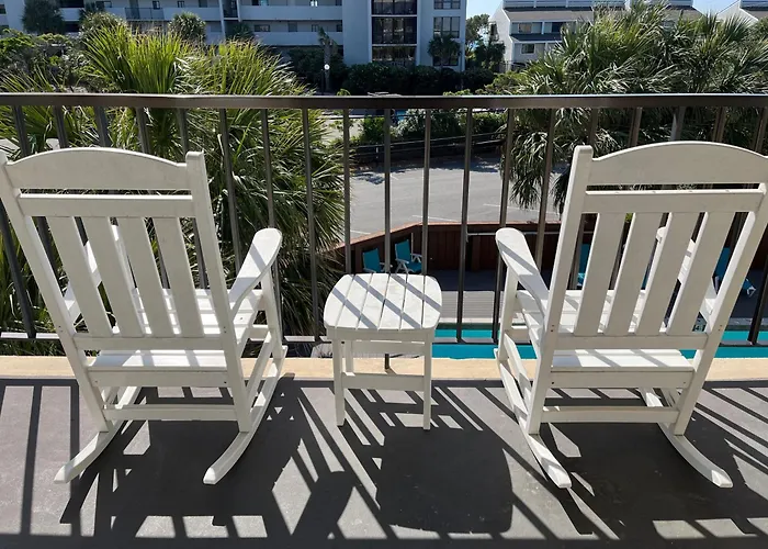 Summer Sands - 208 By Sea Scape Properties