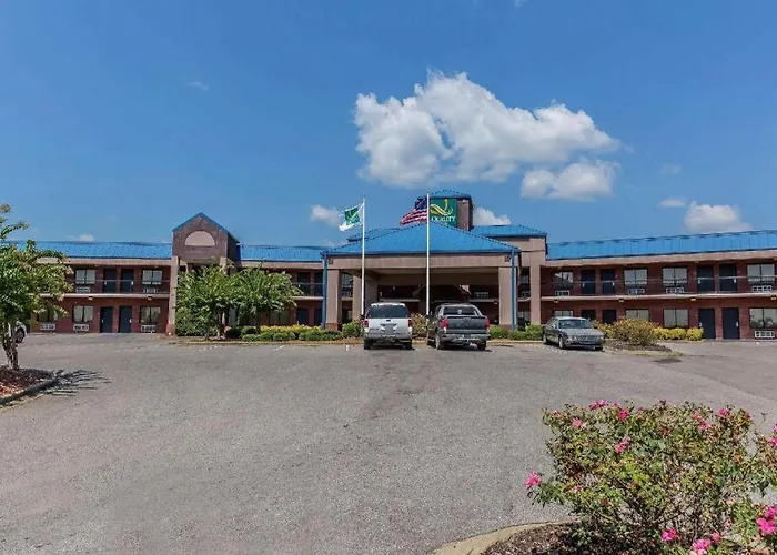 Quality Inn Calera I-65 Exit 231