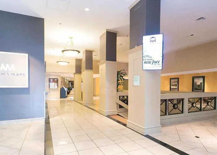 Adam'S Mark Hotel & Conference Center